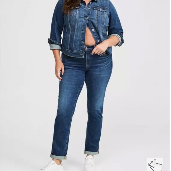Torrid - Perfect Boyfriend Mid-Rise Jean - Size 18 - Picture 7 of 13